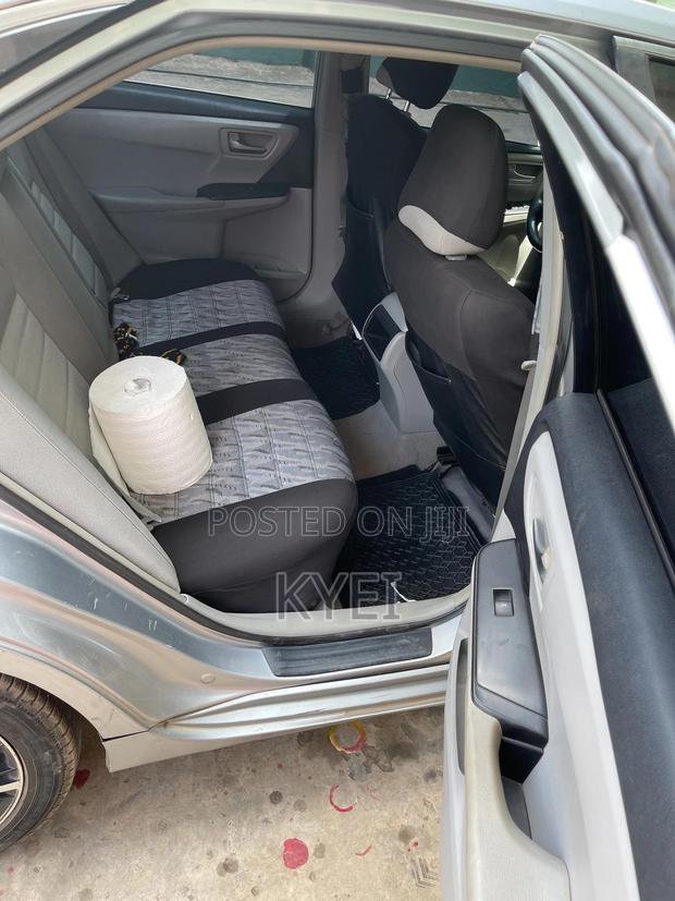 Toyota Camry LE 4dr Sedan (2.5L 4cyl 6A) 2015 Silver