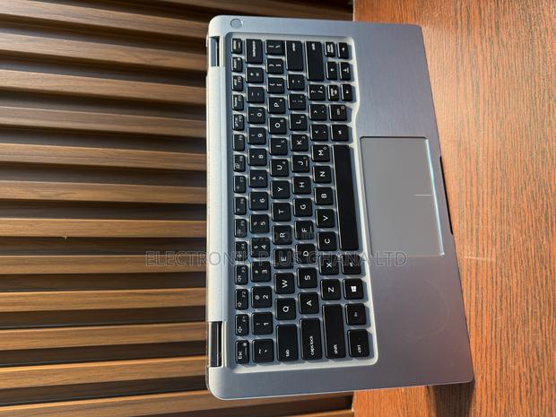 Laptop Dell Latitude 7400 16GB Intel Core i5 SSD 256GB photo 2