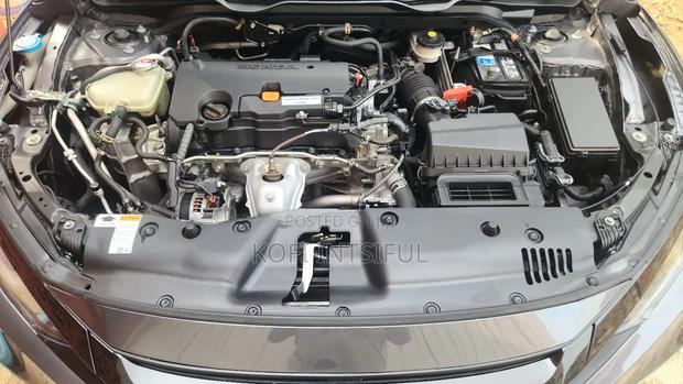 Honda Civic LX Sedan 2020 Gray photo 9