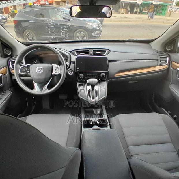 Honda CR-V EX FWD 2019 Gray photo 8