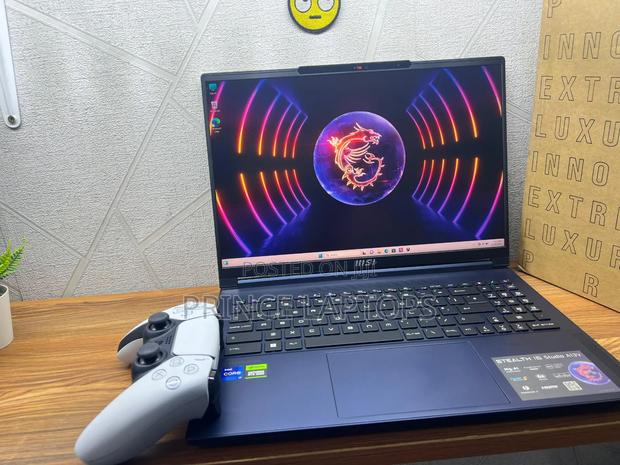 Laptop MSI Stealth 16 Studio A13VG 32GB Intel Core i7 SSD 1T