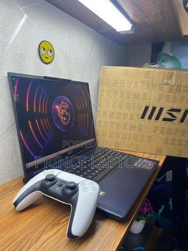 Laptop MSI Stealth 16 Studio A13VG 32GB Intel Core i7 SSD 1T photo 12