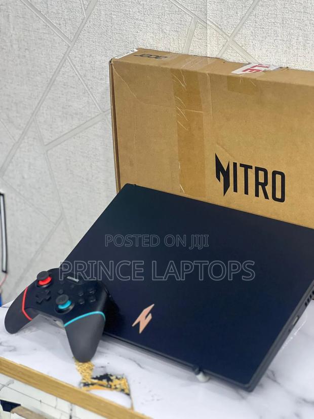 Laptop Acer Nitro 5 16GB AMD Ryzen 7 SSD 1T photo 2