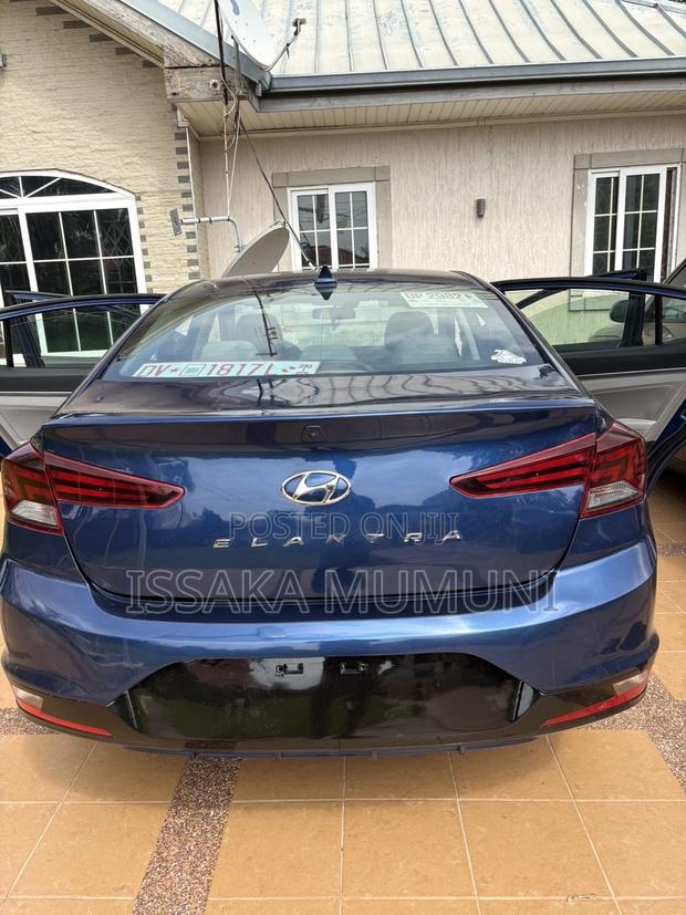 Hyundai Elantra SEL 2020 Blue