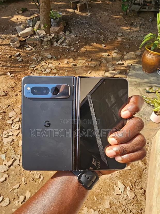Google Pixel Fold 256 GB Black