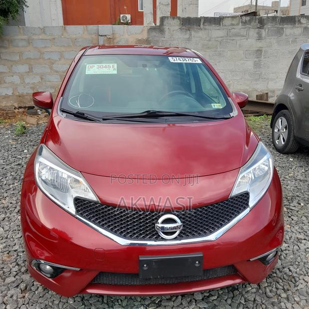 Nissan Versa 1.6 S 4dr Sedan (1.6L 4cyl 4A) 2015 Red photo 5