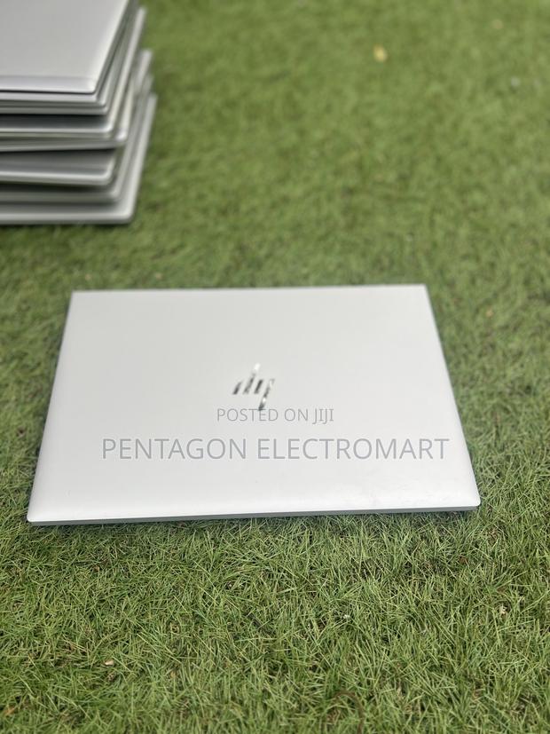 Laptop HP EliteBook 830 G7 8GB Intel Core i5 SSD 256GB · Photo 4