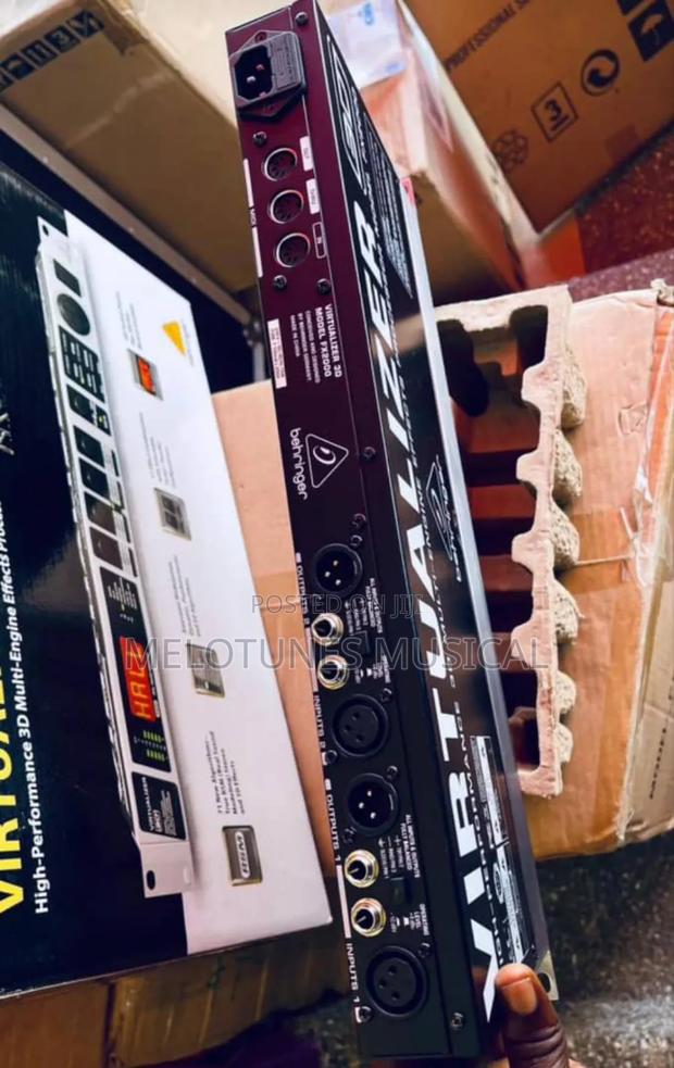 Behringer Virtualizer 3d Fx2000 Multi-Effects Processor · Photo 4