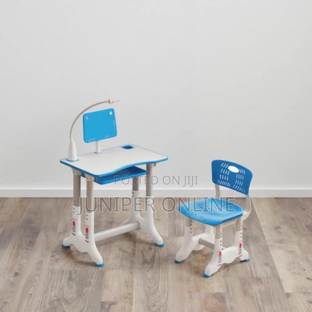 Kids Study Table and Chair Zucchini Quired