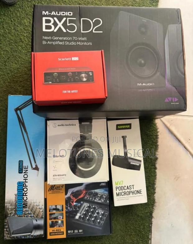 Studio Monitor,Sound Card,Mv7,Headphone,Stand Mini 4 Mixer Bundle · Photo 2