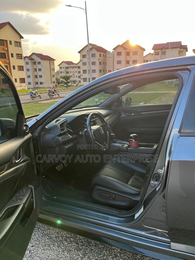 Honda Civic Sport Touring Hatchback 2019 Gray