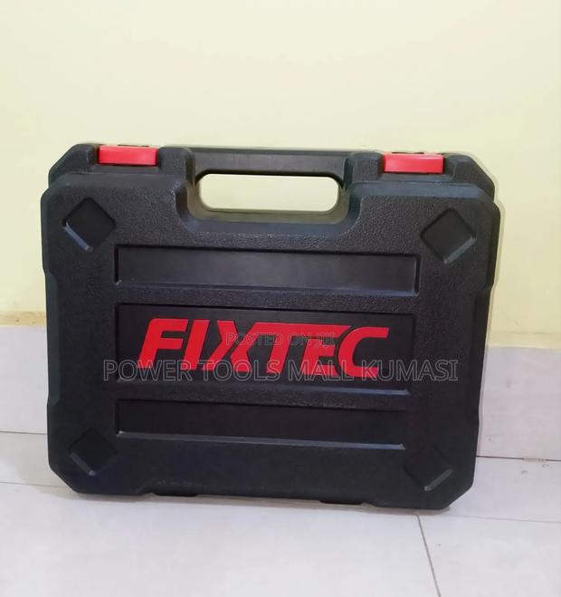 Cordless Ratchet Wrench Kit 12v photo 2