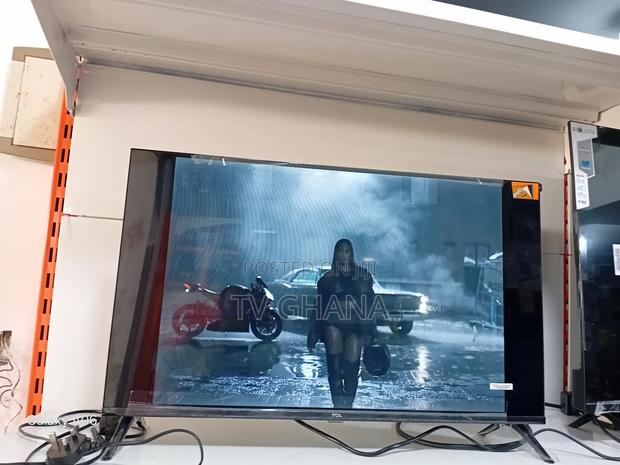 TCL 32" Google Tv – Perfect for Small Spaces · Photo 4