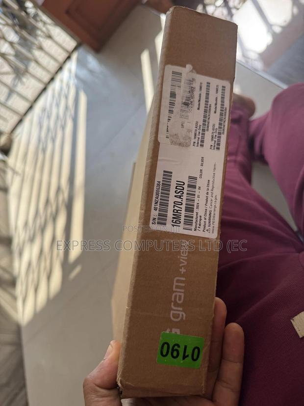 Lg Gram Original Portable Monitor Usb-c Connectivity Brand New photo 5