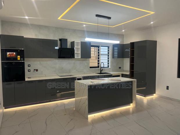 4bdrm House in Green, East Legon for sale photo 5
