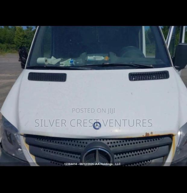 Mercedes-Benz Sprinter 2015 White