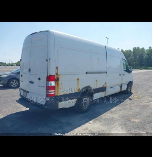 Mercedes-Benz Sprinter 2015 White
