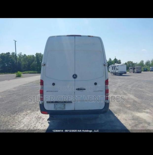 Mercedes-Benz Sprinter 2015 White