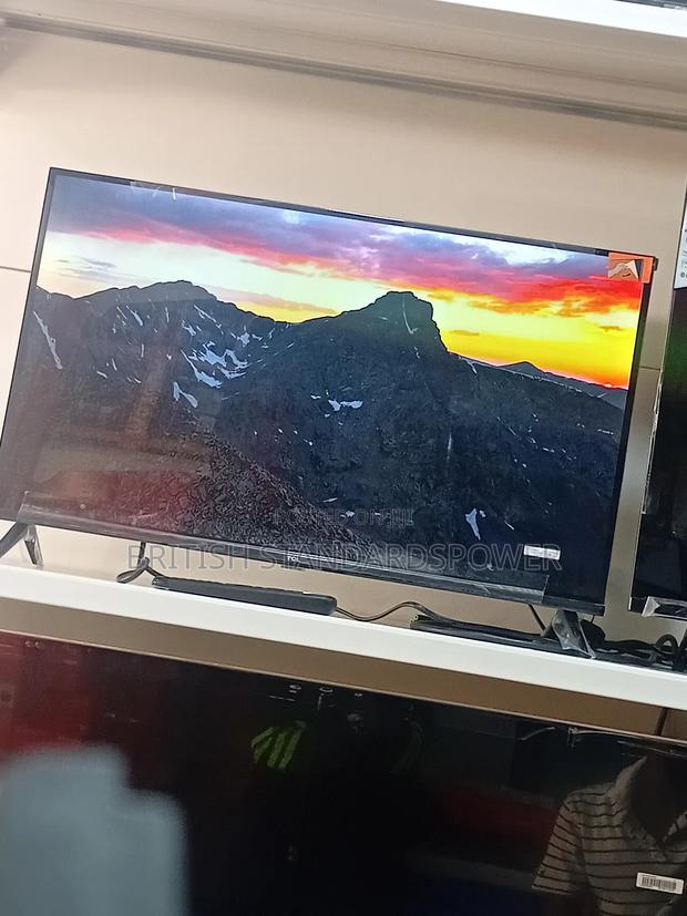 Enjoy Streaming on a 32nch Android Tv With Wi-Fi Voice Control · Photo 4