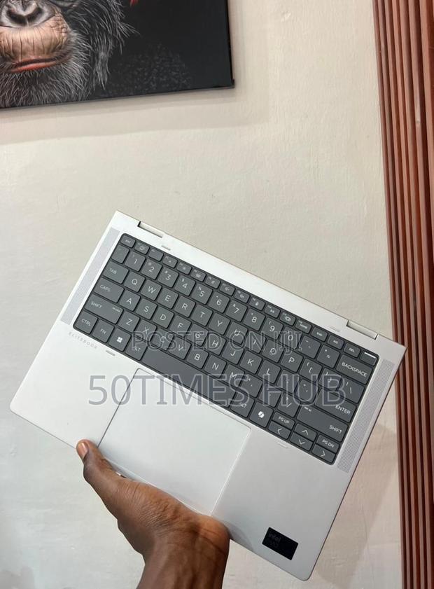 Laptop HP EliteBook 1040 32GB Intel Core Ultra 7 SSD 512GB photo 3