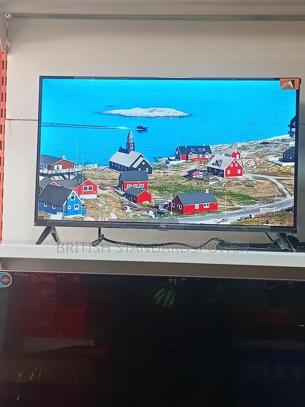 See More, Stream More With a 32" Android Smart Led · Photo 3