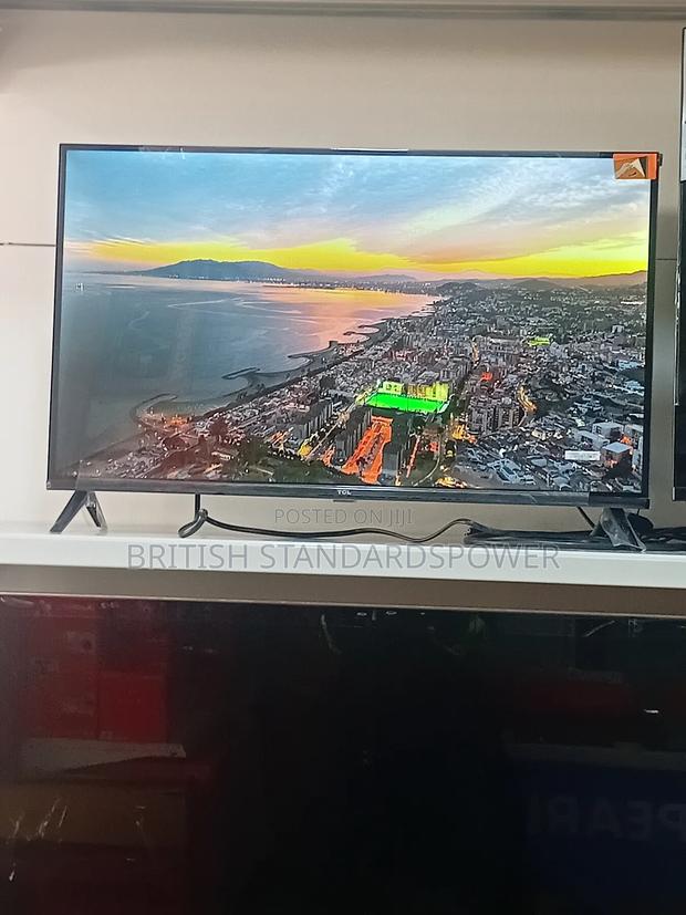 Enjoy Quick Access to Apps on a 32-Inch Android Smart Tv · Photo 3
