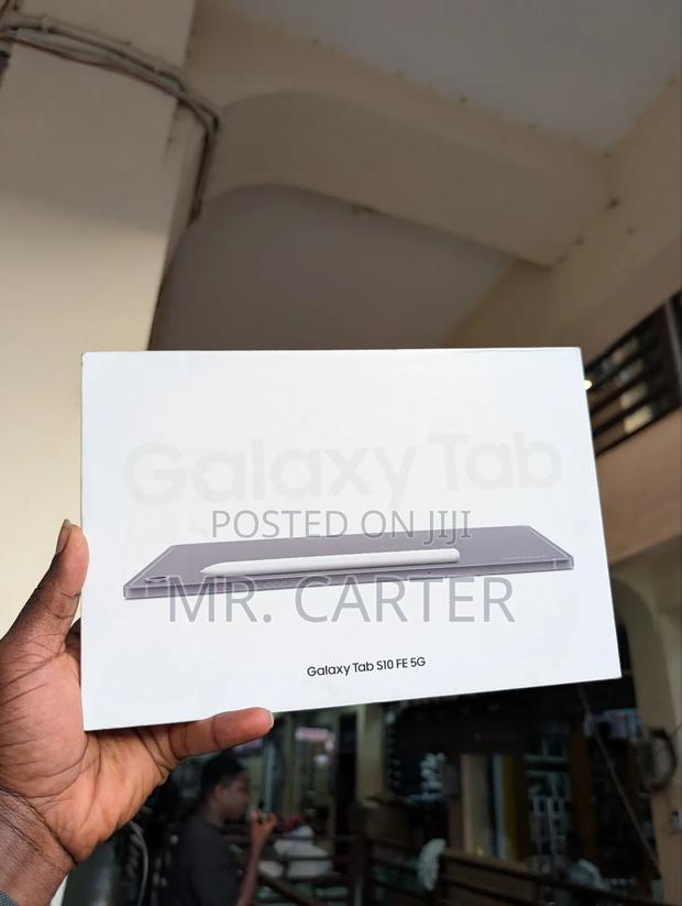 New Samsung Galaxy Tab S10 FE 256 GB Gray photo 2