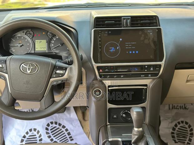 Toyota Land Cruiser Prado 2.7 2019 Black