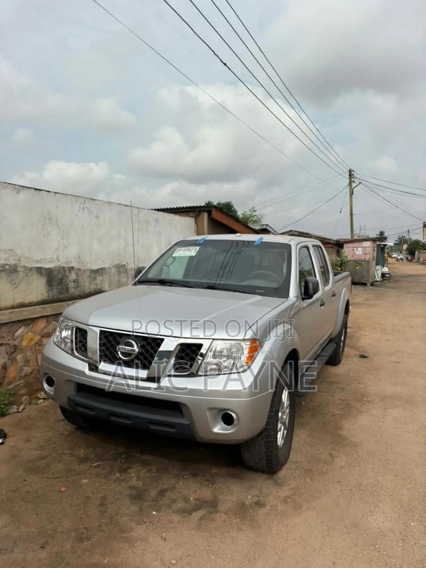 Nissan Navara 2016 Silver