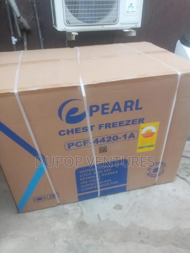 Pearl Chest Freezer 318ltrs