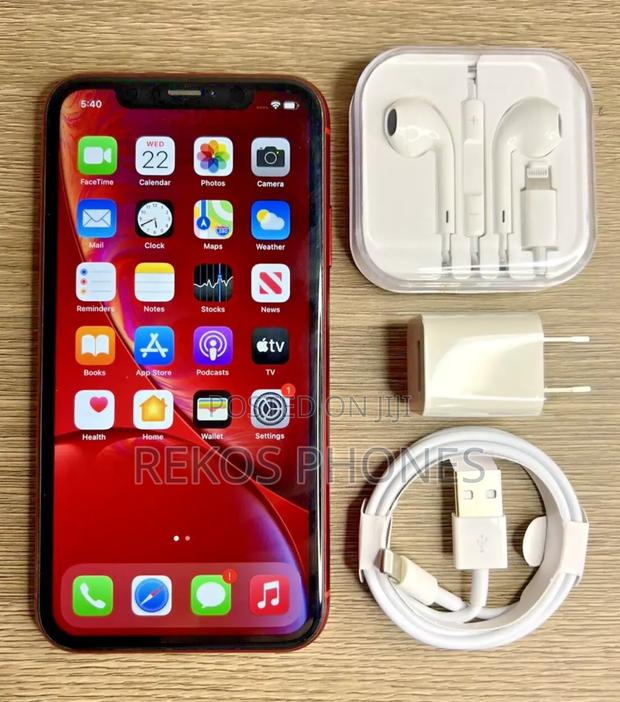 New Apple iPhone XR 256 GB photo 2