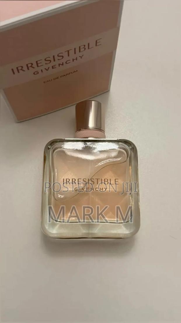 Givenchy Irresistible · Photo 4