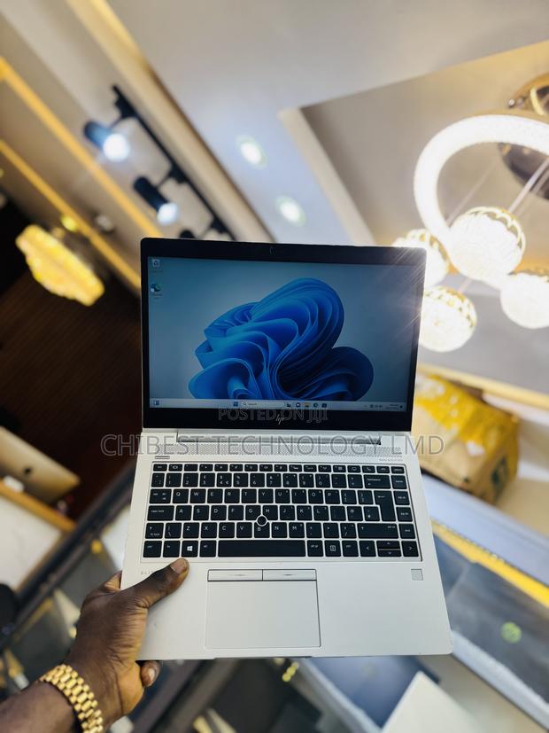 Laptop HP EliteBook 745 G5 16GB AMD Ryzen 7 SSD 256GB photo 3