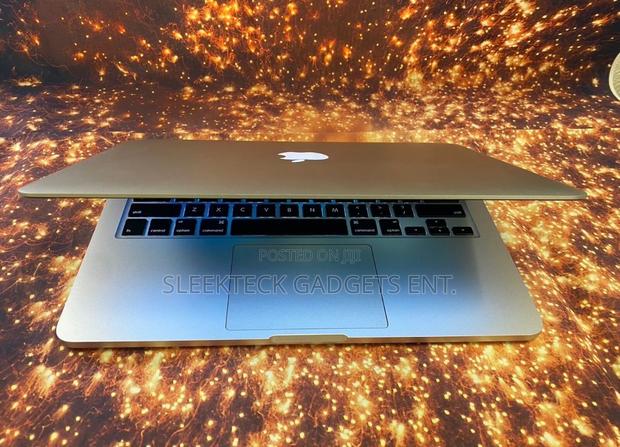 Laptop Apple MacBook Pro 8GB Intel Core I5 SSD 256GB photo 3