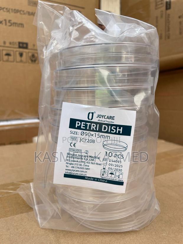 Petri Dish · Photo 2