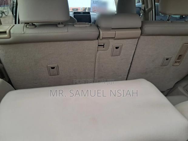 Toyota Land Cruiser Prado 2.7 2018 White