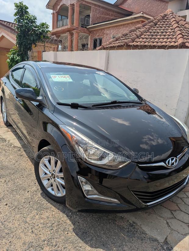 Hyundai Elantra SE Sedan FWD (1.8L 4cyl 6A) 2016 Black