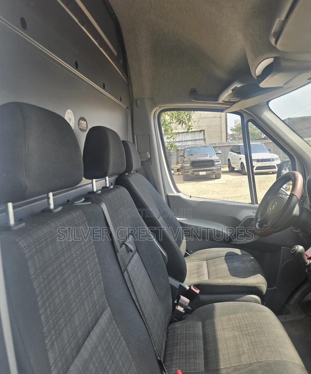 Mercedes-Benz Sprinter 2014 White