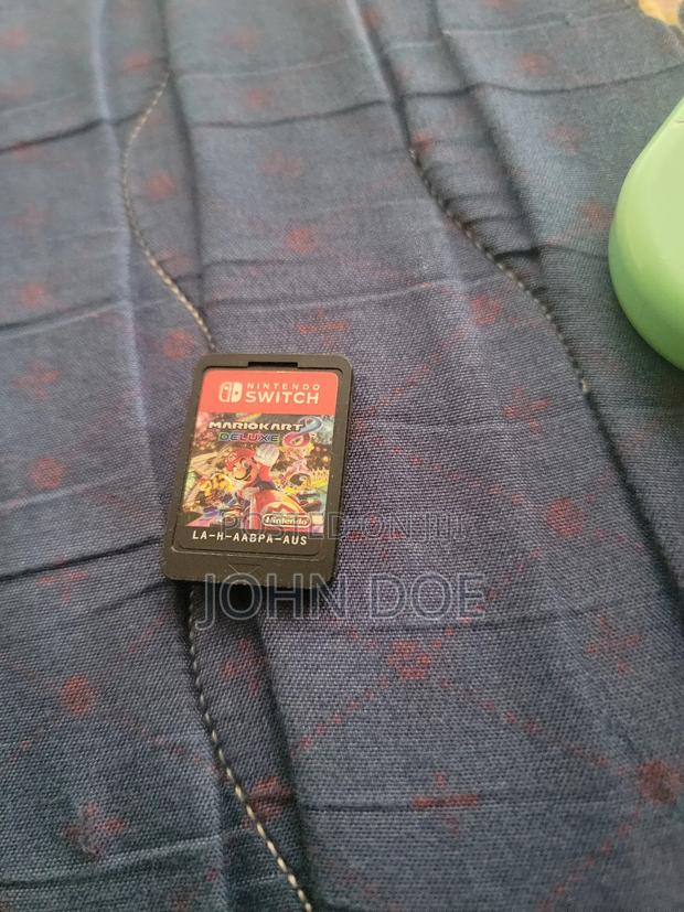 Mario Kart 8 Deluxe Cartridge · Photo 4