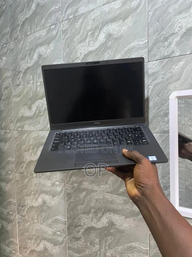 Laptop Dell Latitude 7300 8GB Intel Core I5 SSD 256GB