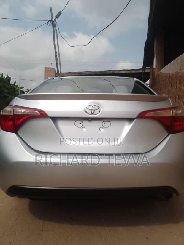 Toyota Corolla 2014 Silver