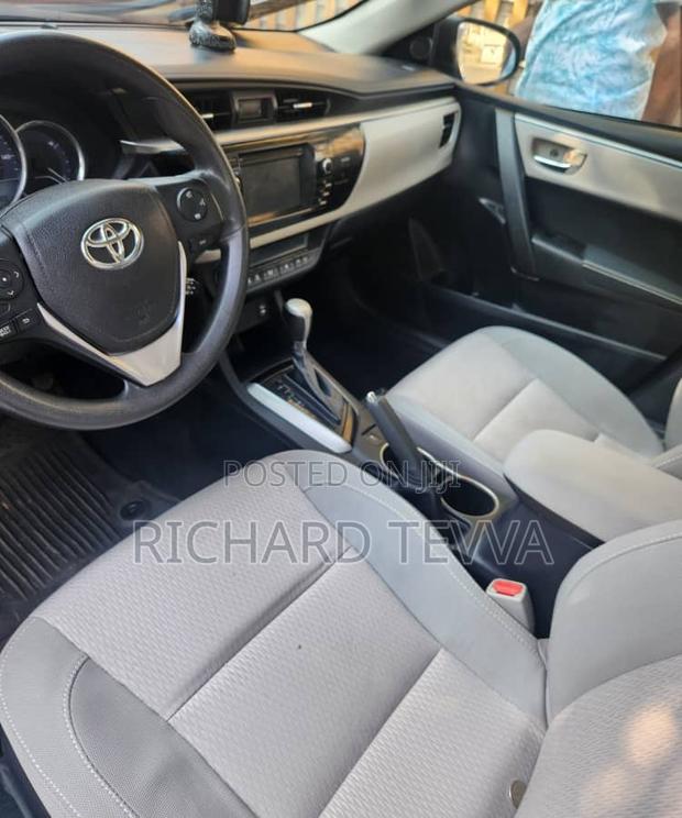 Toyota Corolla 2014 Silver