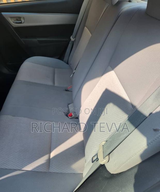 Toyota Corolla 2014 Silver