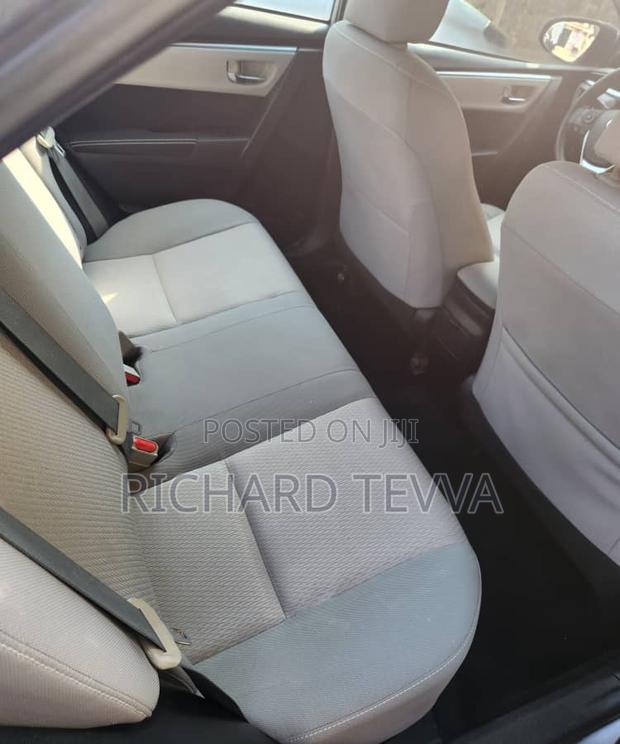 Toyota Corolla 2014 Silver