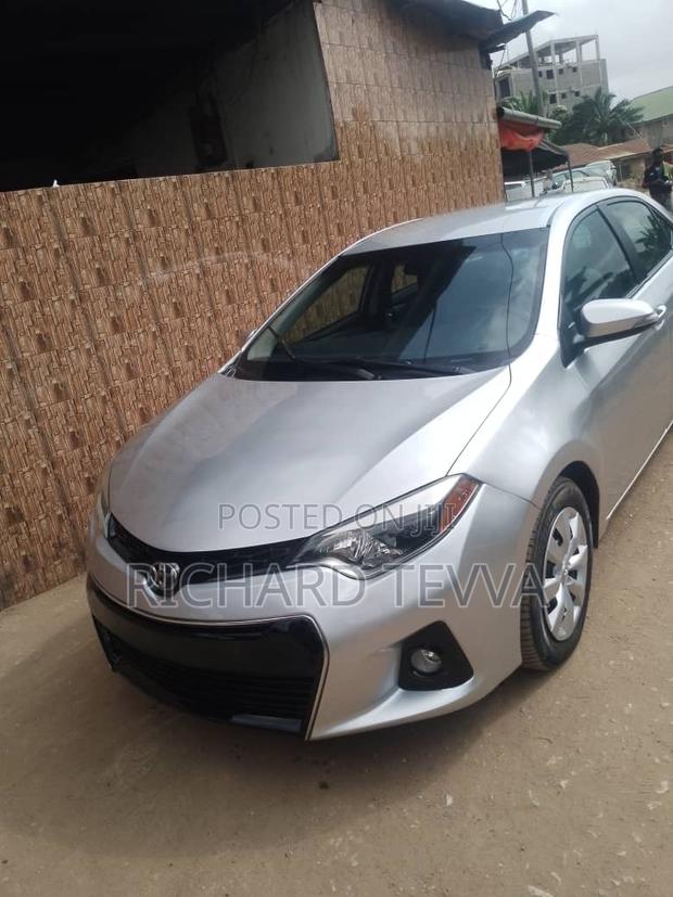 Toyota Corolla 2014 Silver