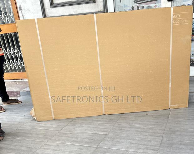 Check Out New 85” Qled Samsung (Q70c) Ultra Tv · Photo 4