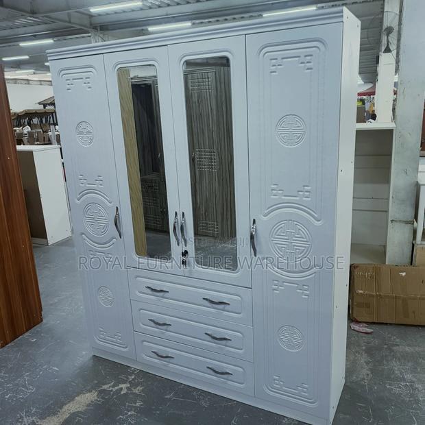 4 in Wooden Wardrobe (4doors) · Photo 3