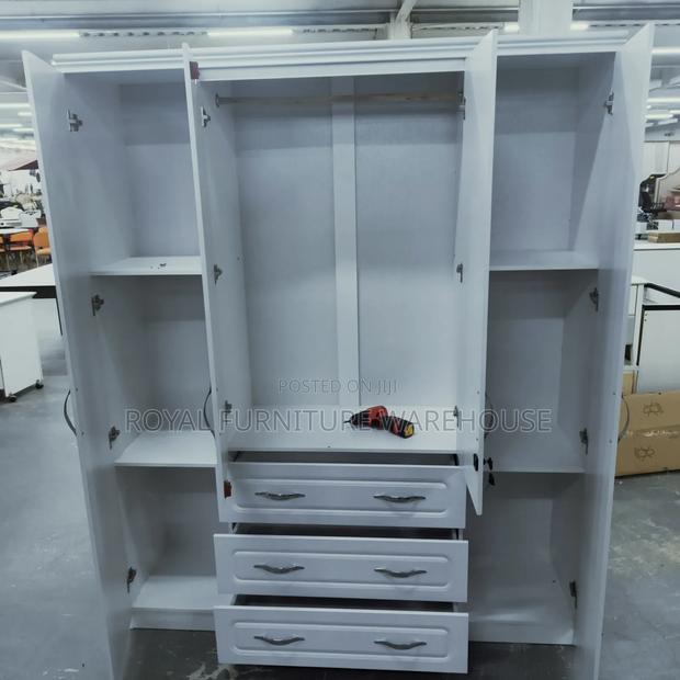 4 in Wooden Wardrobe (4doors) · Photo 4