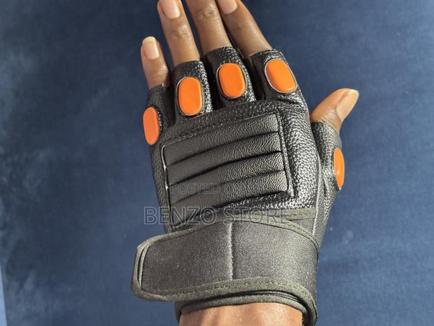 Quality Protective Hand Gloves for Gym Workout, Military and Riding · Photo 3