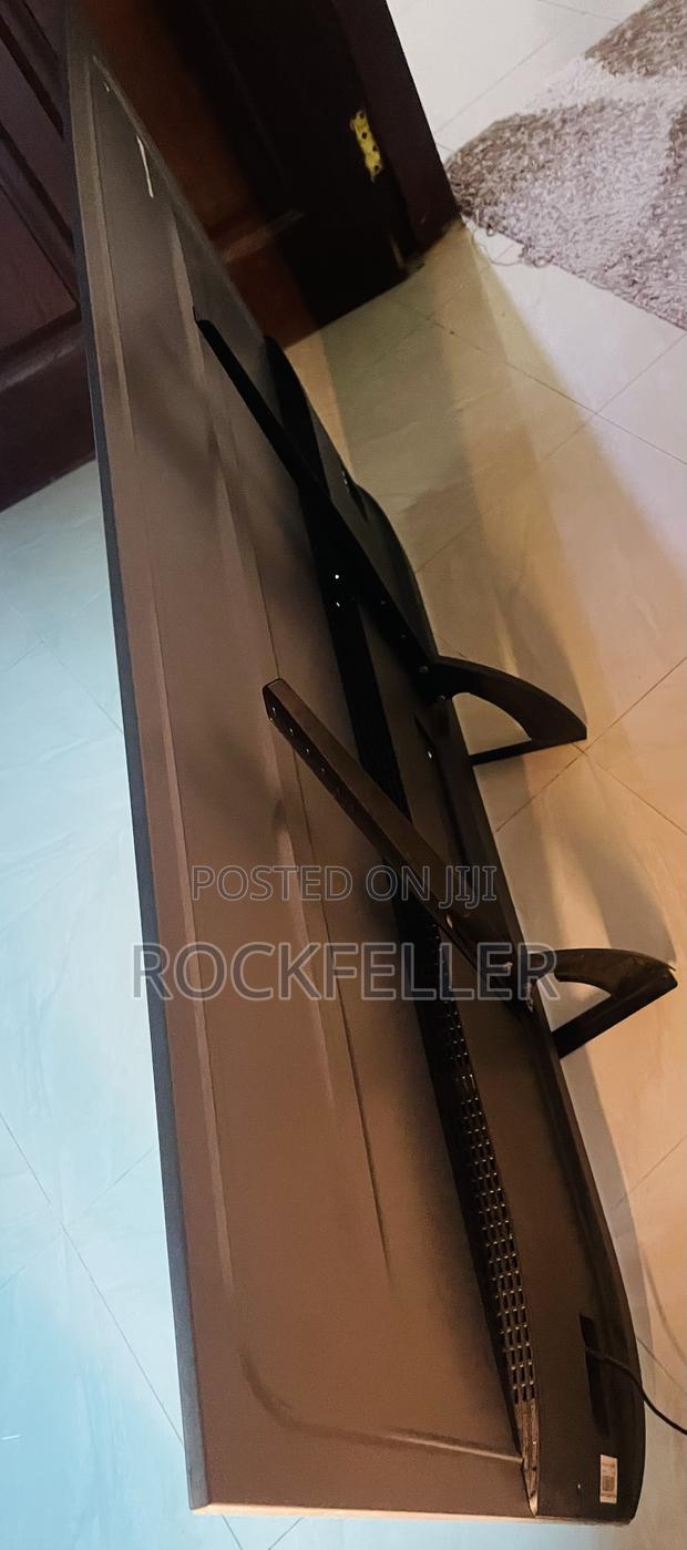 Uk Used Hisense Uled Smart Uhd HDR Digital Satellite 55 Inches photo 4